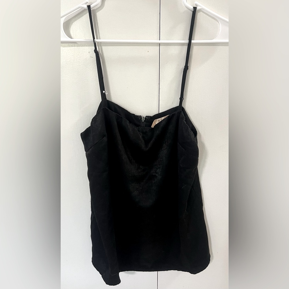 Ecru Lab Spaghetti Adjustable Sleeveless Flowy Shiny Lined Classic Top Women’s L